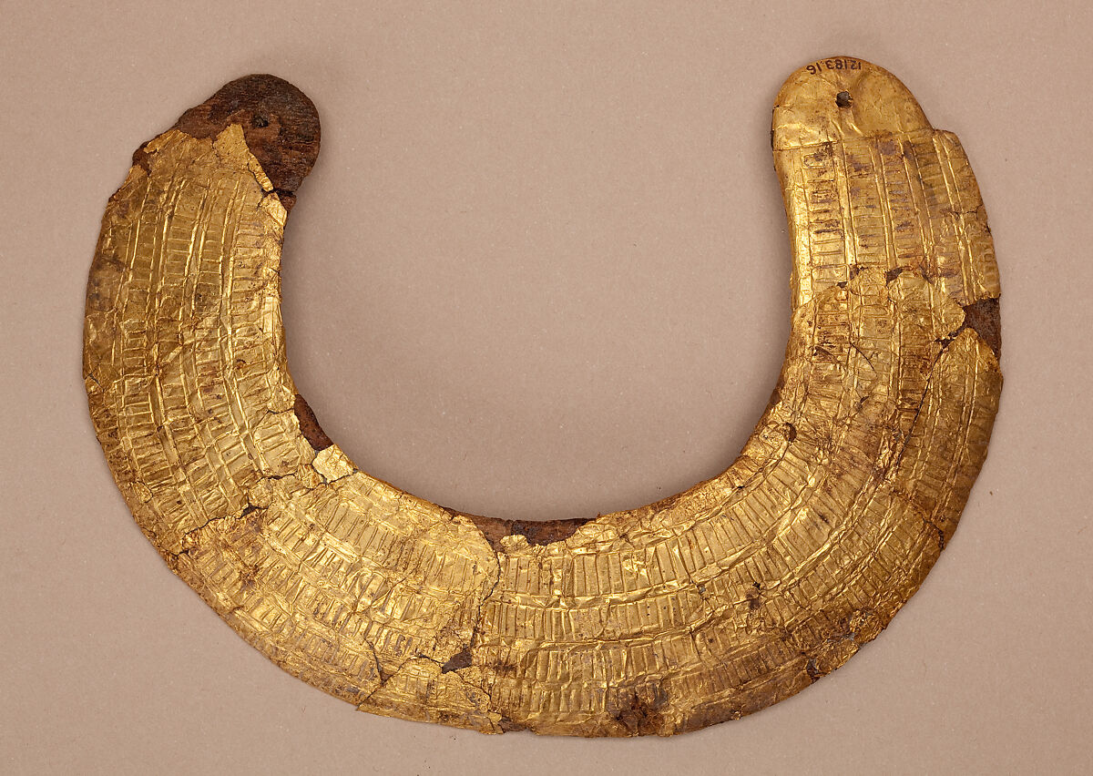 Time can't tarnish the allure of Egypt's ancient gold jewelry