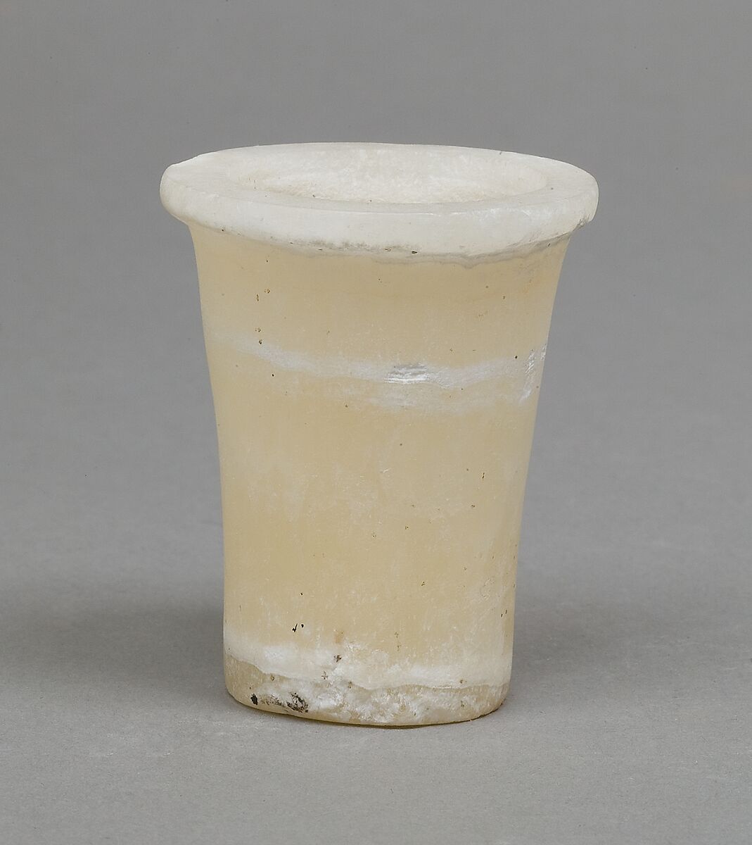 Senwosret (?), Oil jar, Travertine (Egyptian alabaster) 