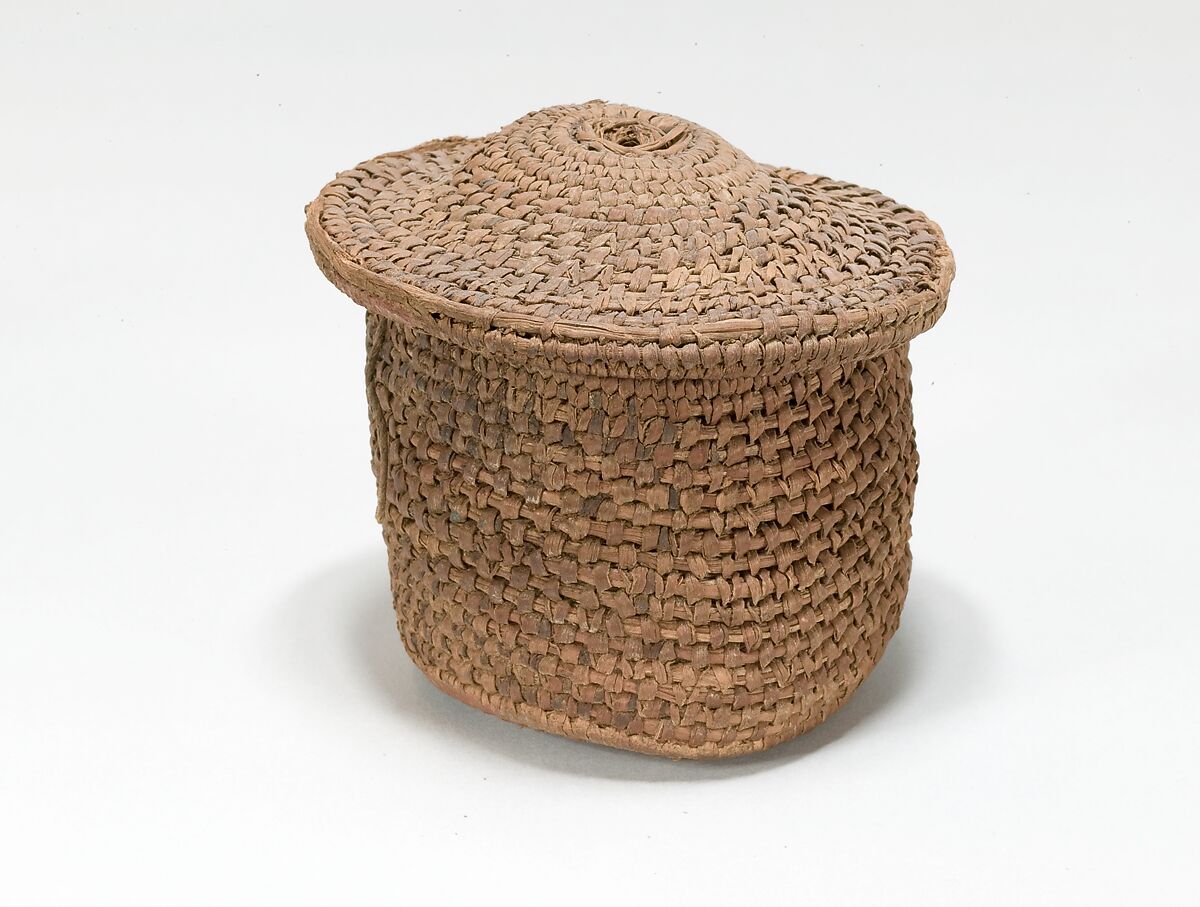 Basket and lid, Palm leaf basketry 