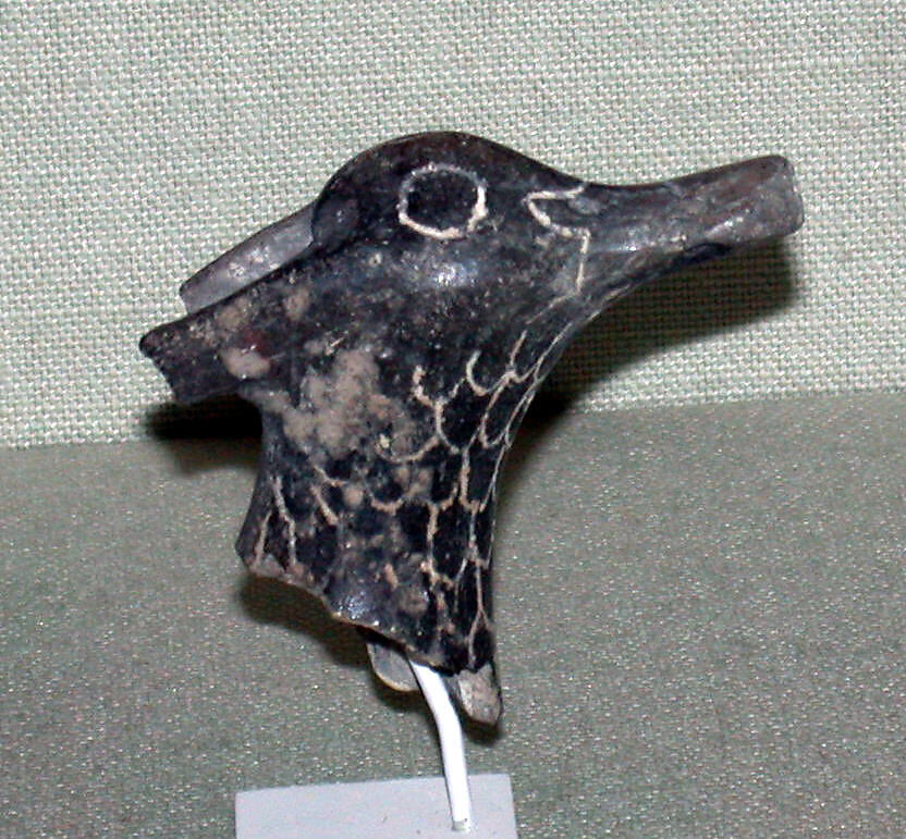 Tell el-Yahudiya juglet, Pottery