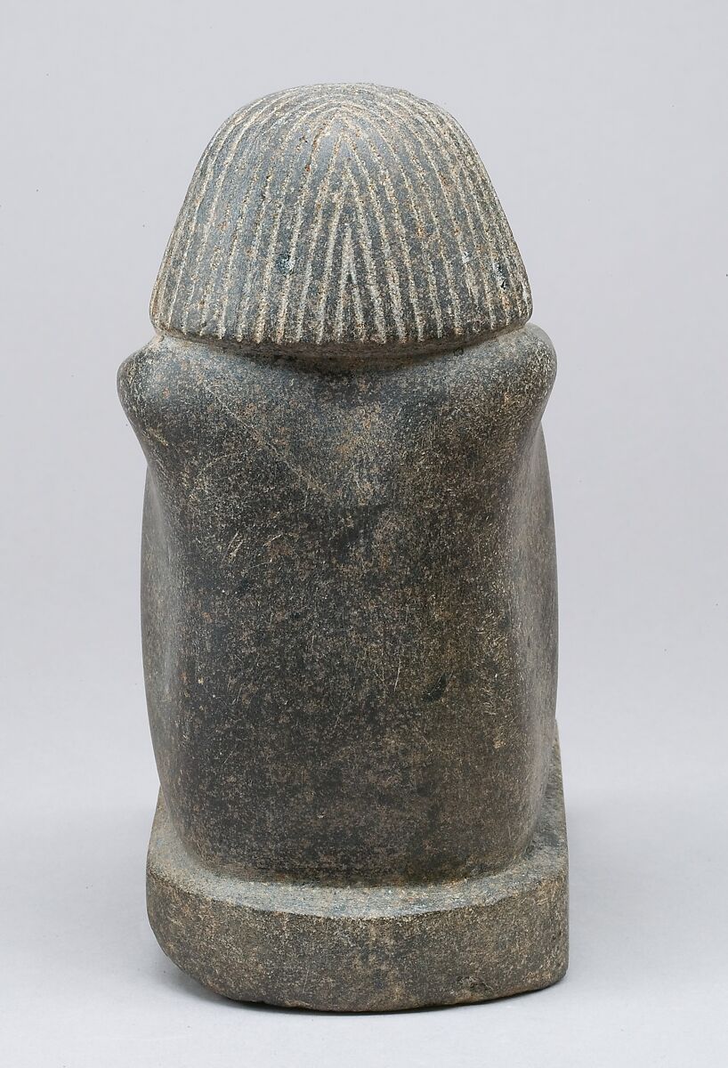 Block statue of Minhotep, Diorite