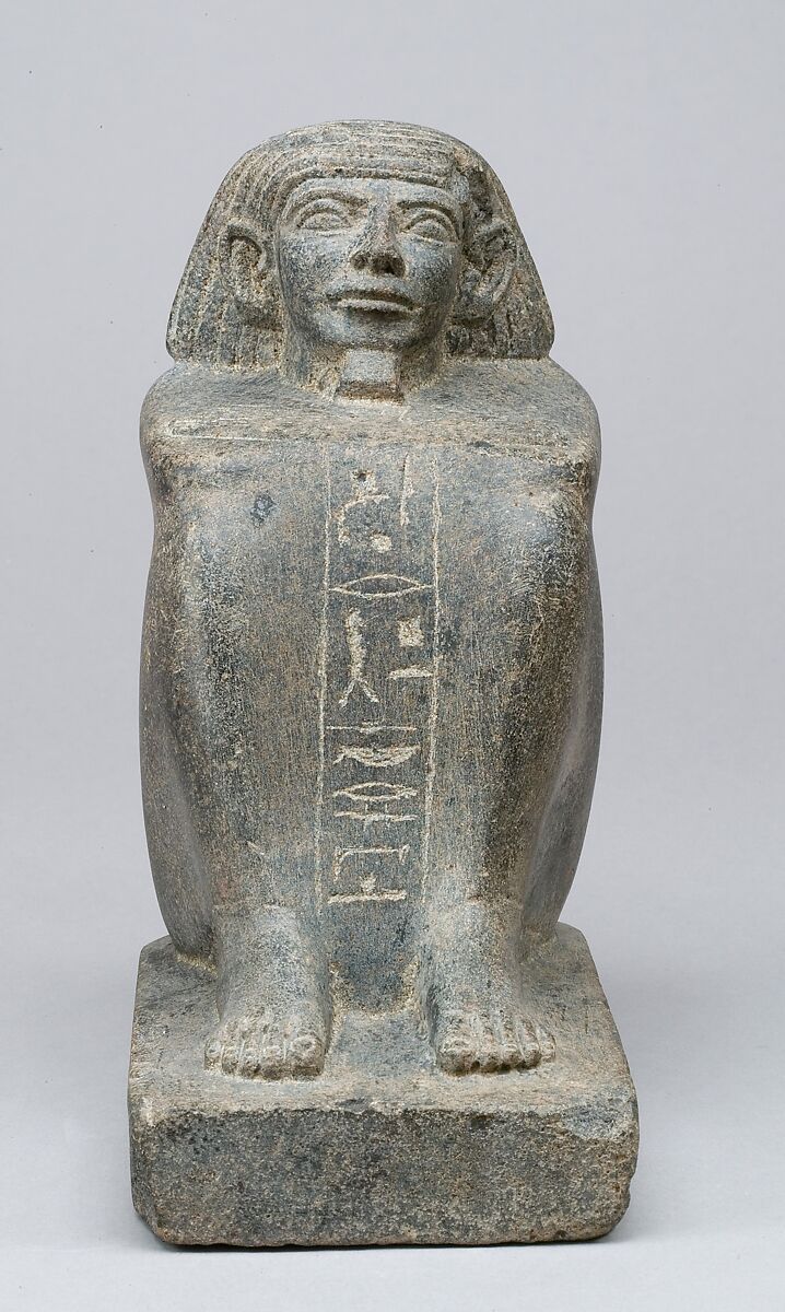 Block statue of Minhotep, Diorite 