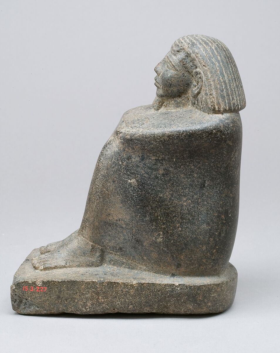 Block statue of Minhotep, Diorite