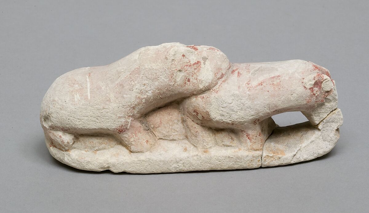 Two hippopotami figurine, Limestone, red paint 