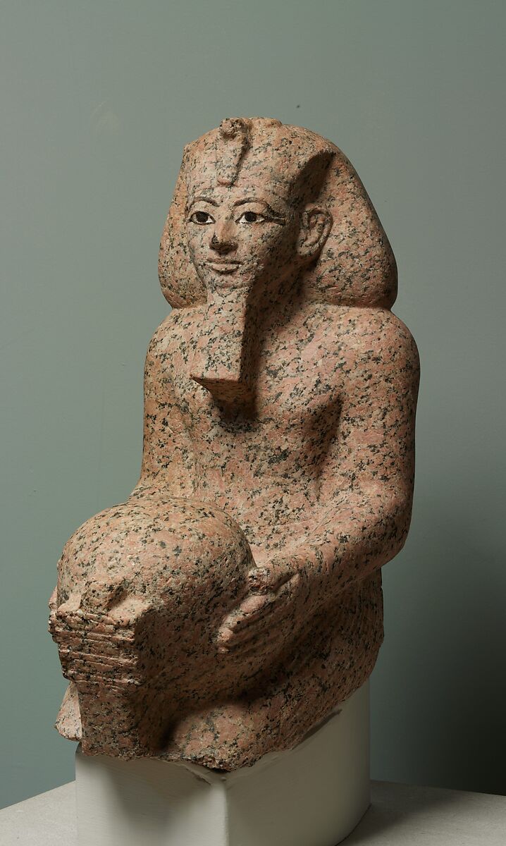 Kneeling statue of Hatshepsut, Granite, paint