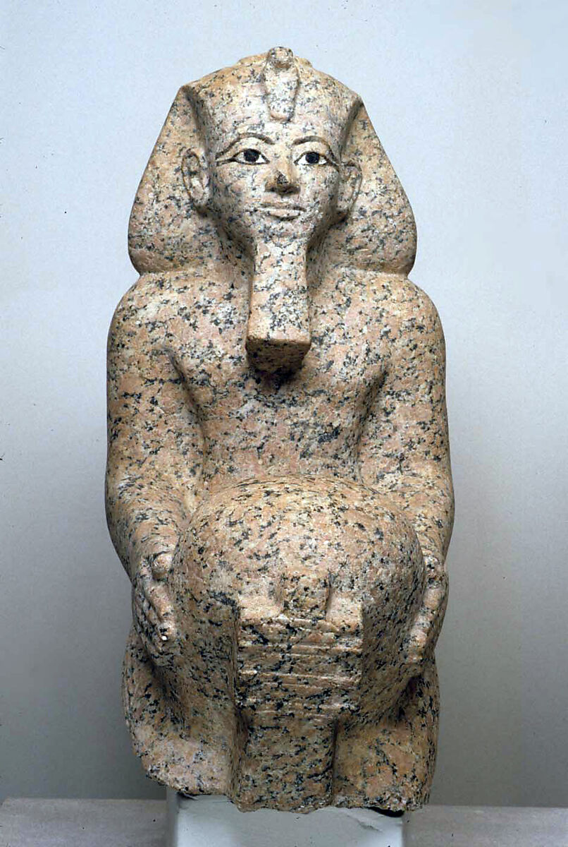 Kneeling statue of Hatshepsut, Granite, paint