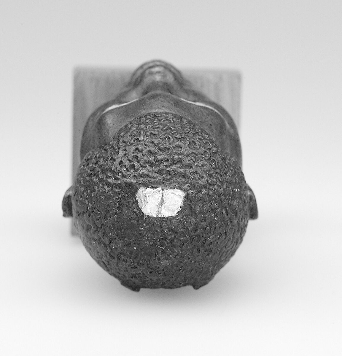 Head of an "Ethiopian" depicted in Hellenistic mode, Black bronze, gold, carnelian, obsidian