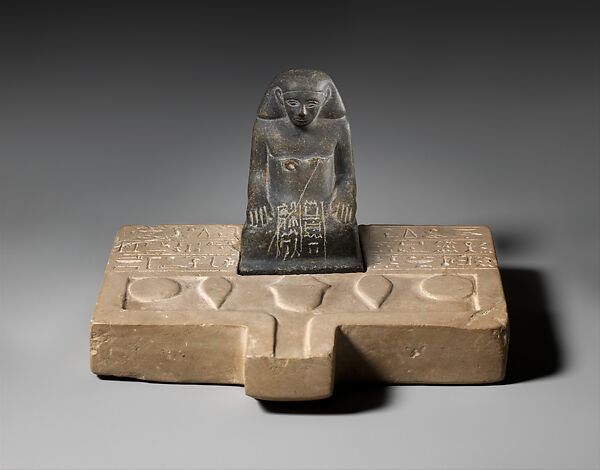 Offering table with statuette of Sehetepib