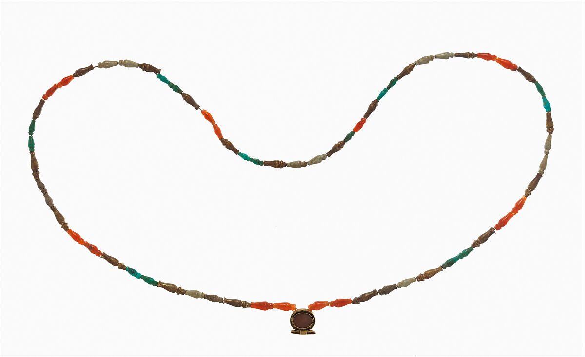 Necklace with Shen-Amulet of Senebtisi, Gold, carnelian, turquoise, faience (some restored)
