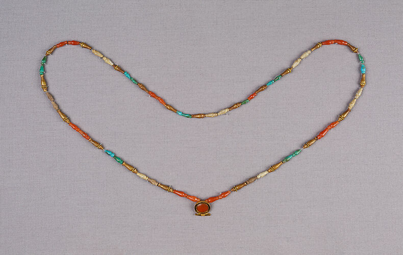 Necklace with Shen-Amulet of Senebtisi
