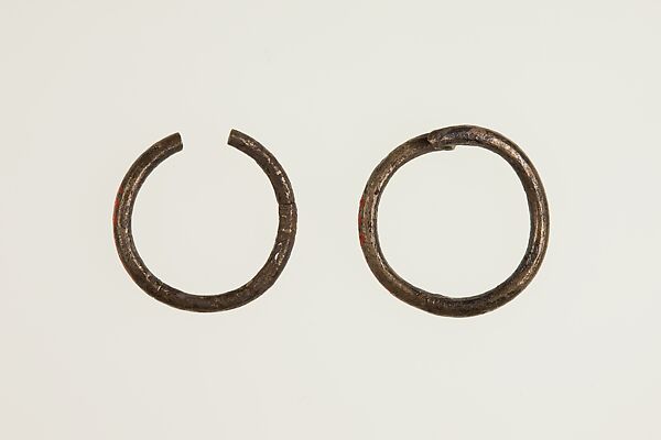 Pair of Earrings (with 16.10.337)