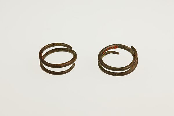 Pair of Earrings (with 16.10.345)