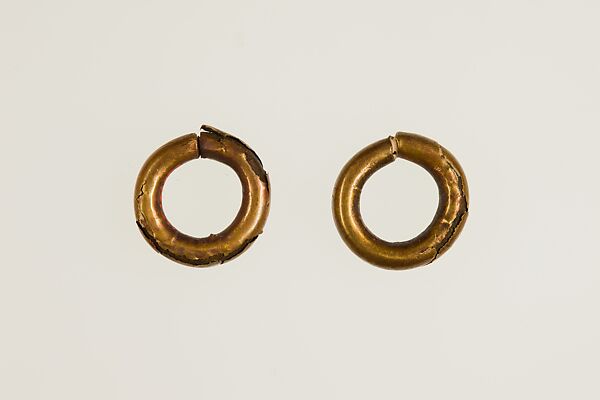 Pair of Earrings (with 16.10.311)