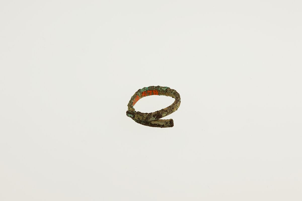 Wire earring, Copper alloy 