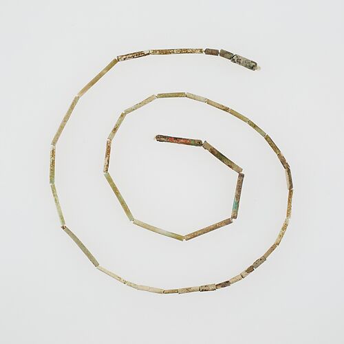 String of tubular beads
