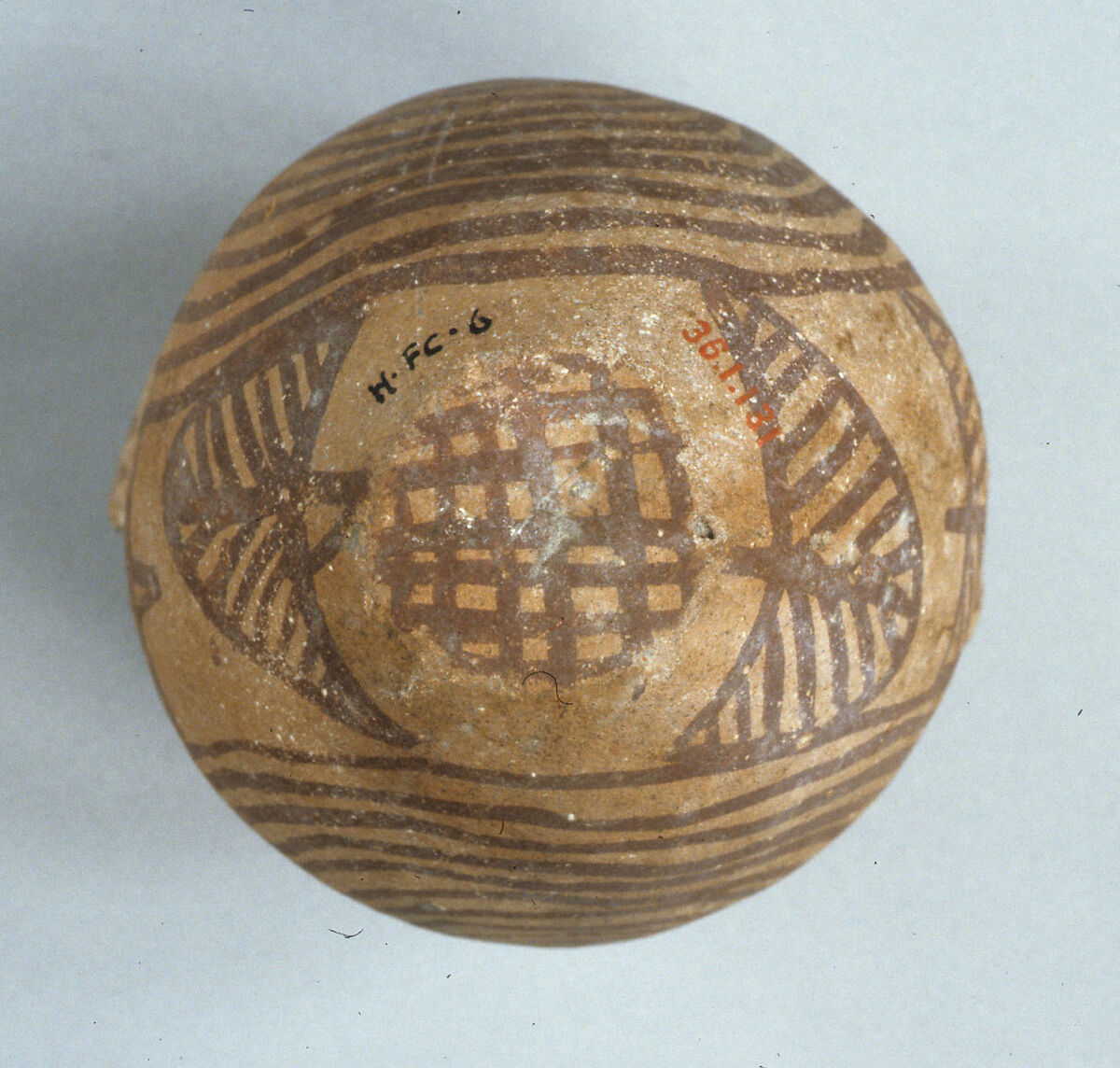 Decorated ware jar, Pottery, paint