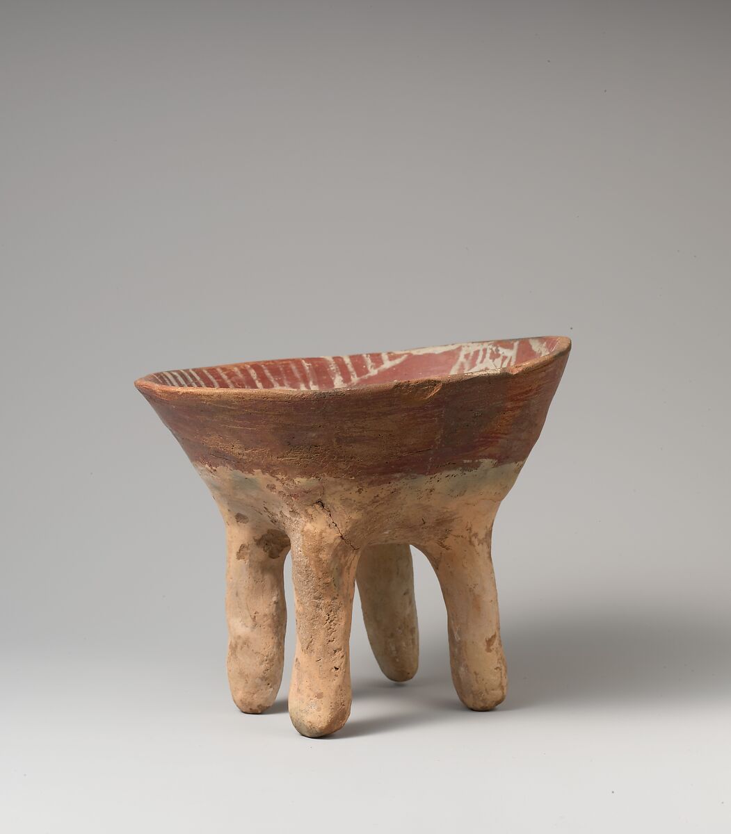 White cross-lined bowl with four legs, Pottery, paint