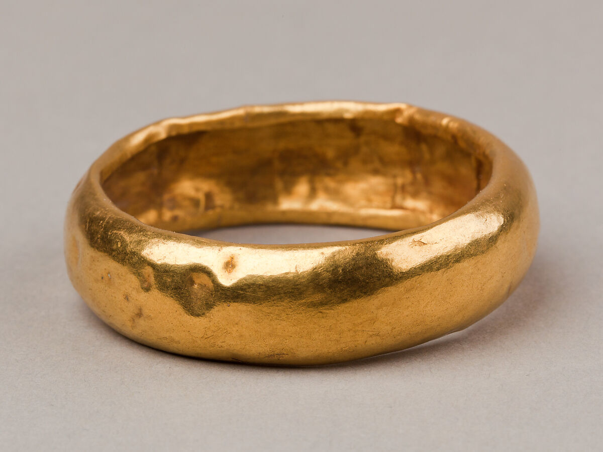 Child's bracelet, Gold