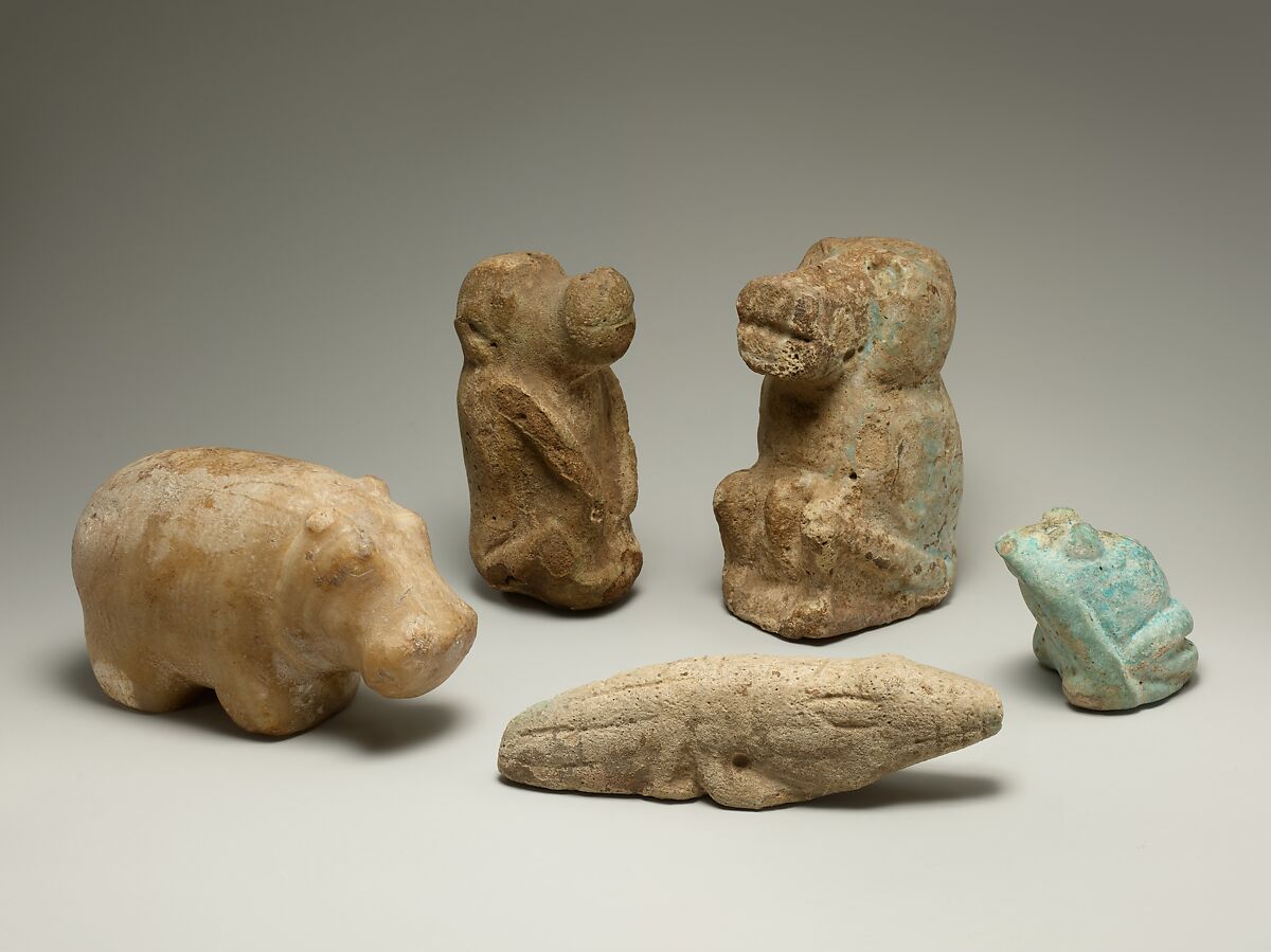Small statuette of a hippopotamus, Calcite