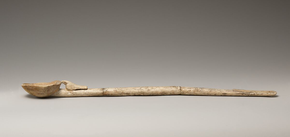 Spoon with a falcon on the handle, Ivory 