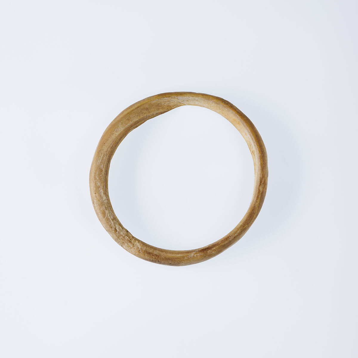 Bangle, Shell (marine) 