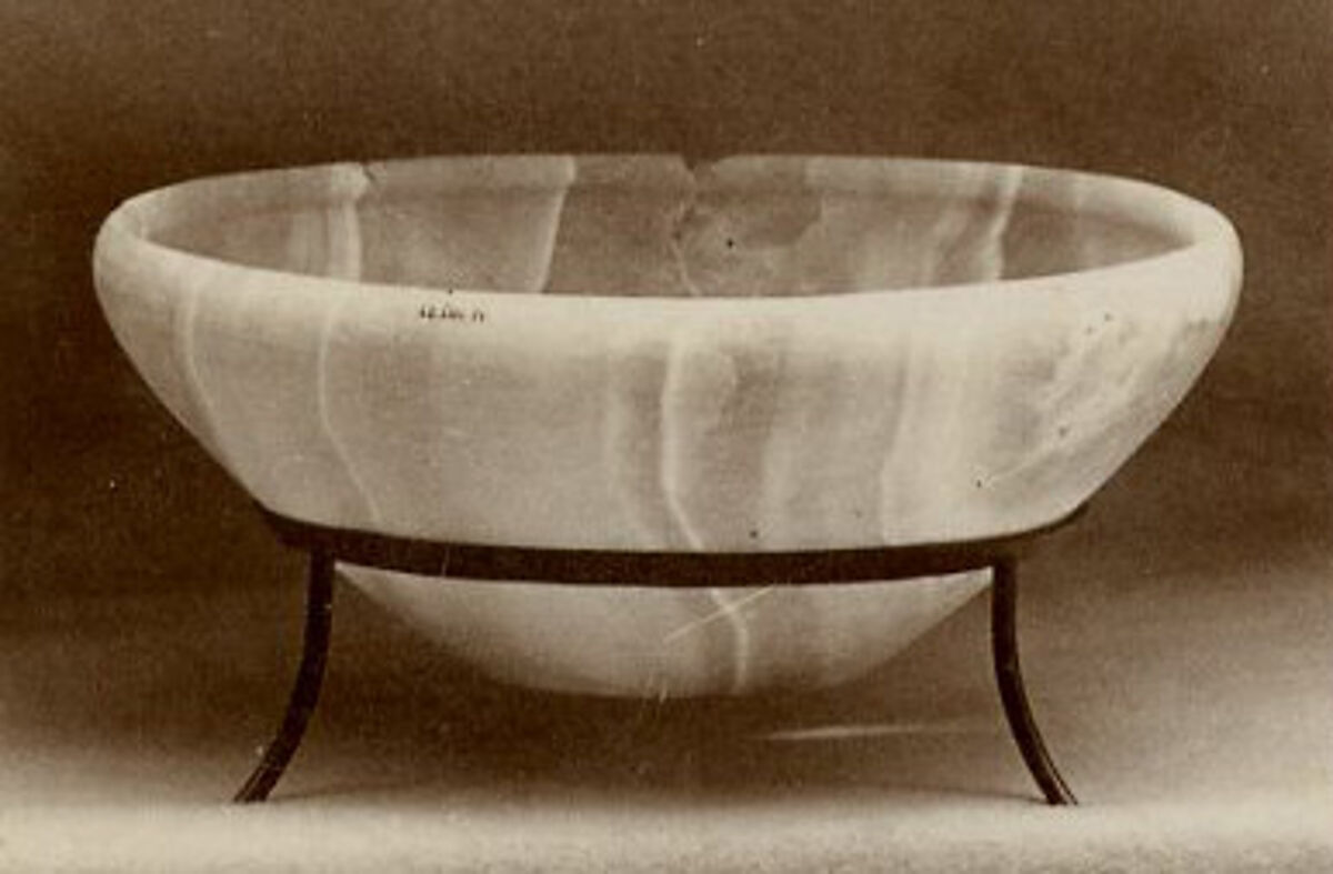 Bowl, Travertine (Egyptian alabaster) 