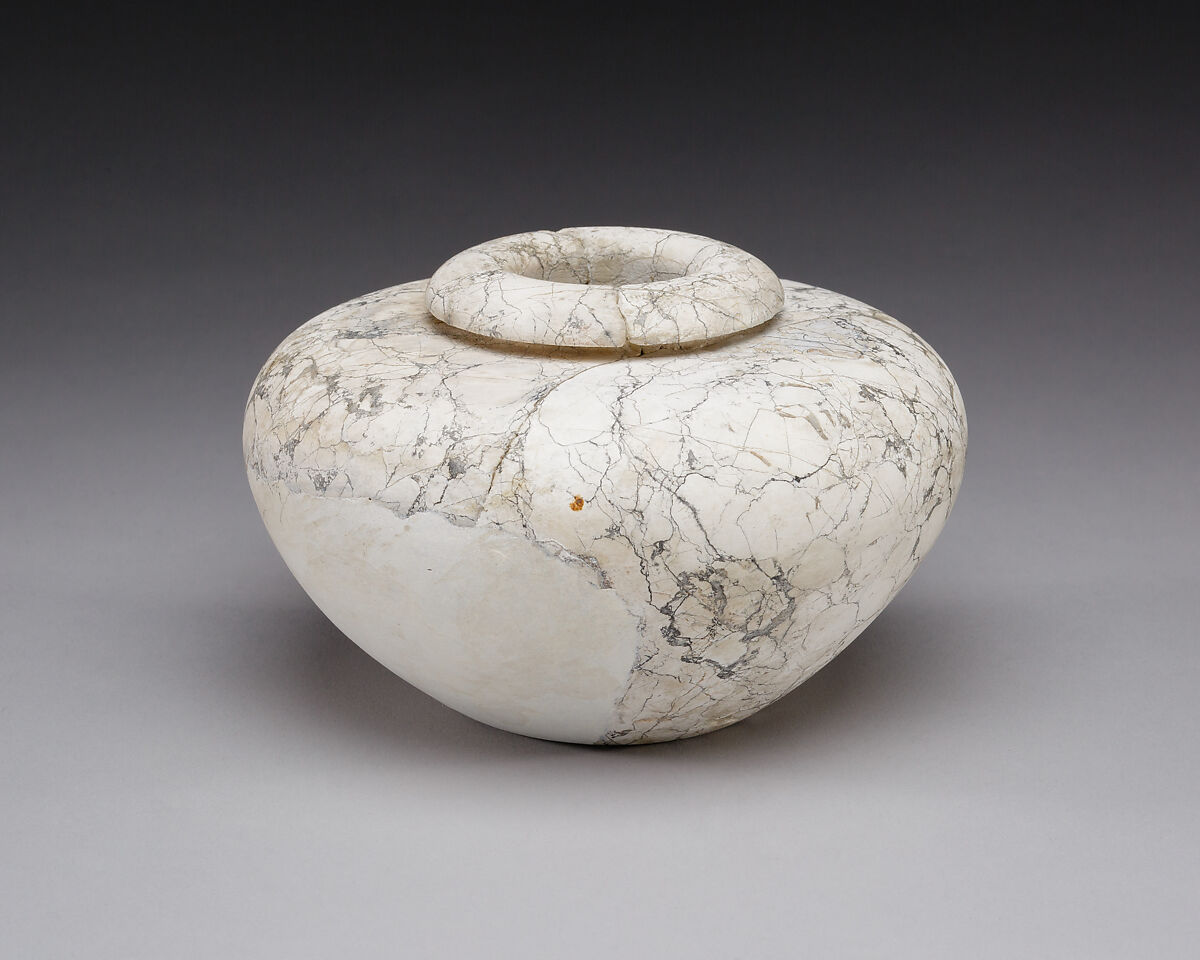 Globular jar, Magnesite