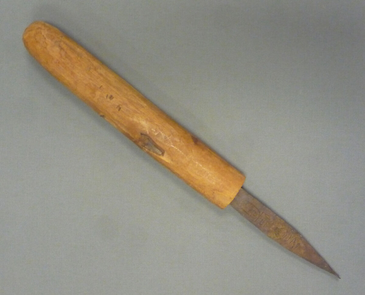 Carpenter's Chisel from a Foundation Deposit for Hatshepsut's Temple, Wood, bronze or copper alloy