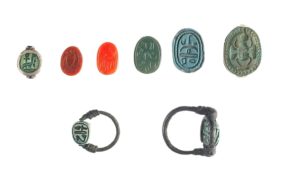 Scarab Finger Ring Inscribed "God's Wife Hatshepsut", Steatite (glazed), silver