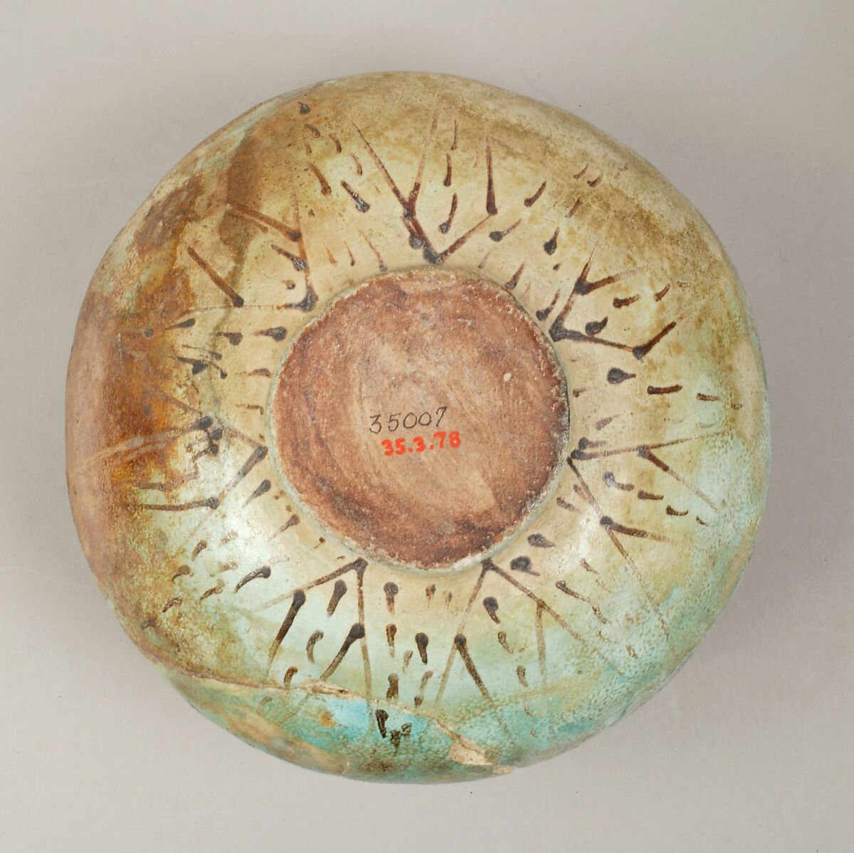 Marsh-Bowl of Rennefer, Faience, paint