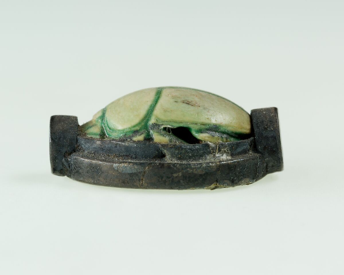 Scarab Inscribed for the God's Wife Hatshepsut, Silver, glazed steatite