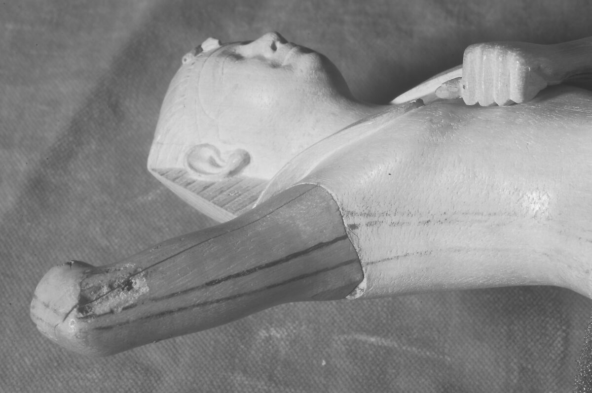 Statuette of an ancestral king, Wood, formerly clad with lead sheet