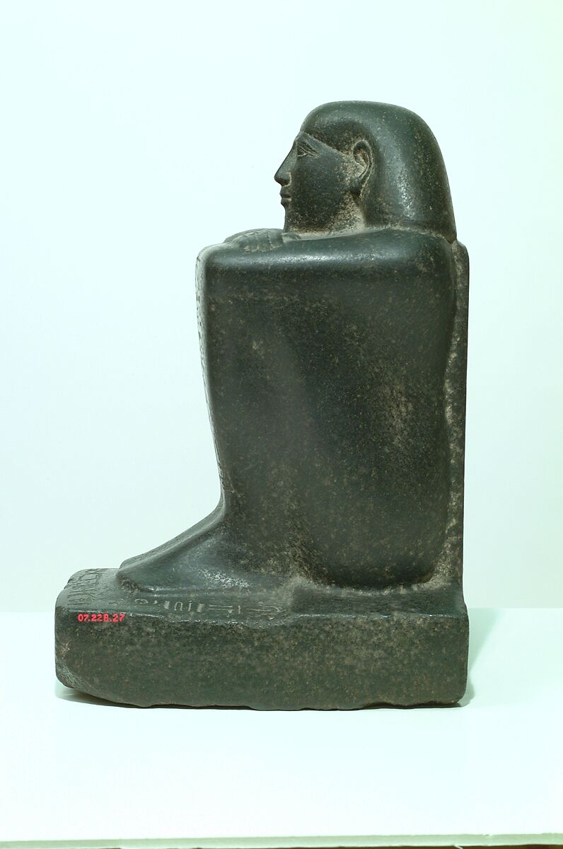 Block Statue of a Prophet of Montu and Scribe Djedkhonsuefankh, son of Khonsumes and Taat, Gabbro