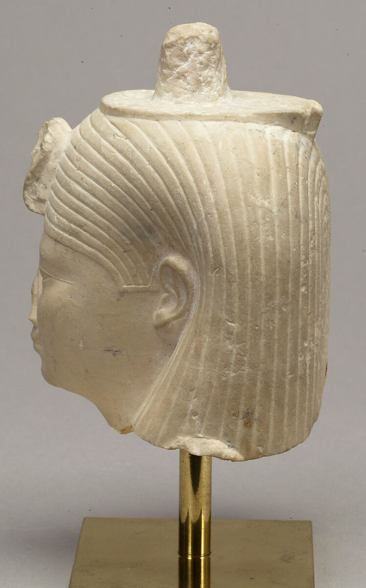 Head Attributed to Arsinoe II, Limestone (Indurated)
