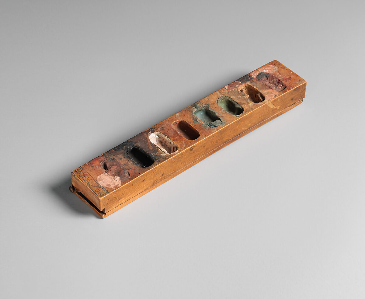 Palette for painting of Vizier Amenemopet, Wood, pigments