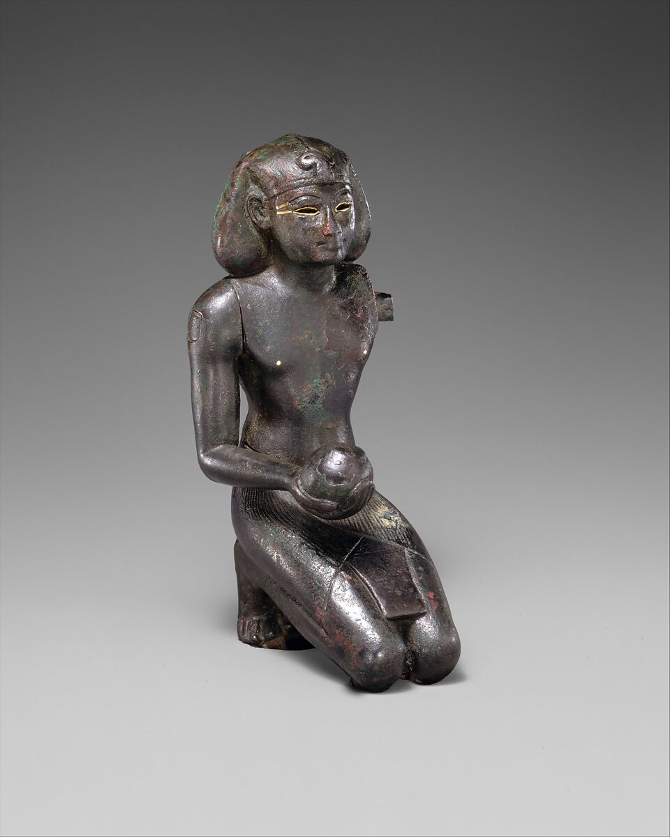 Ritual Statuette of Thutmose III, Black bronze, gold inlay