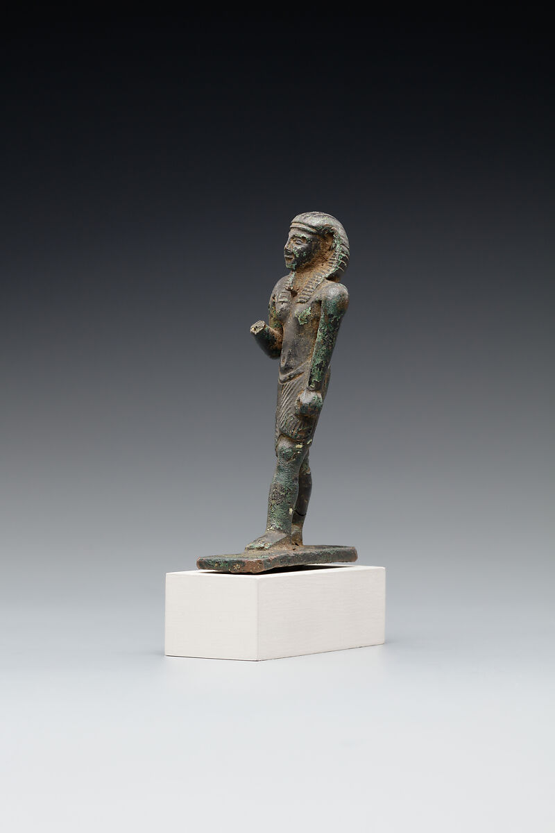 Male figure in a nemes and shendyt kilt, Leaded bronze