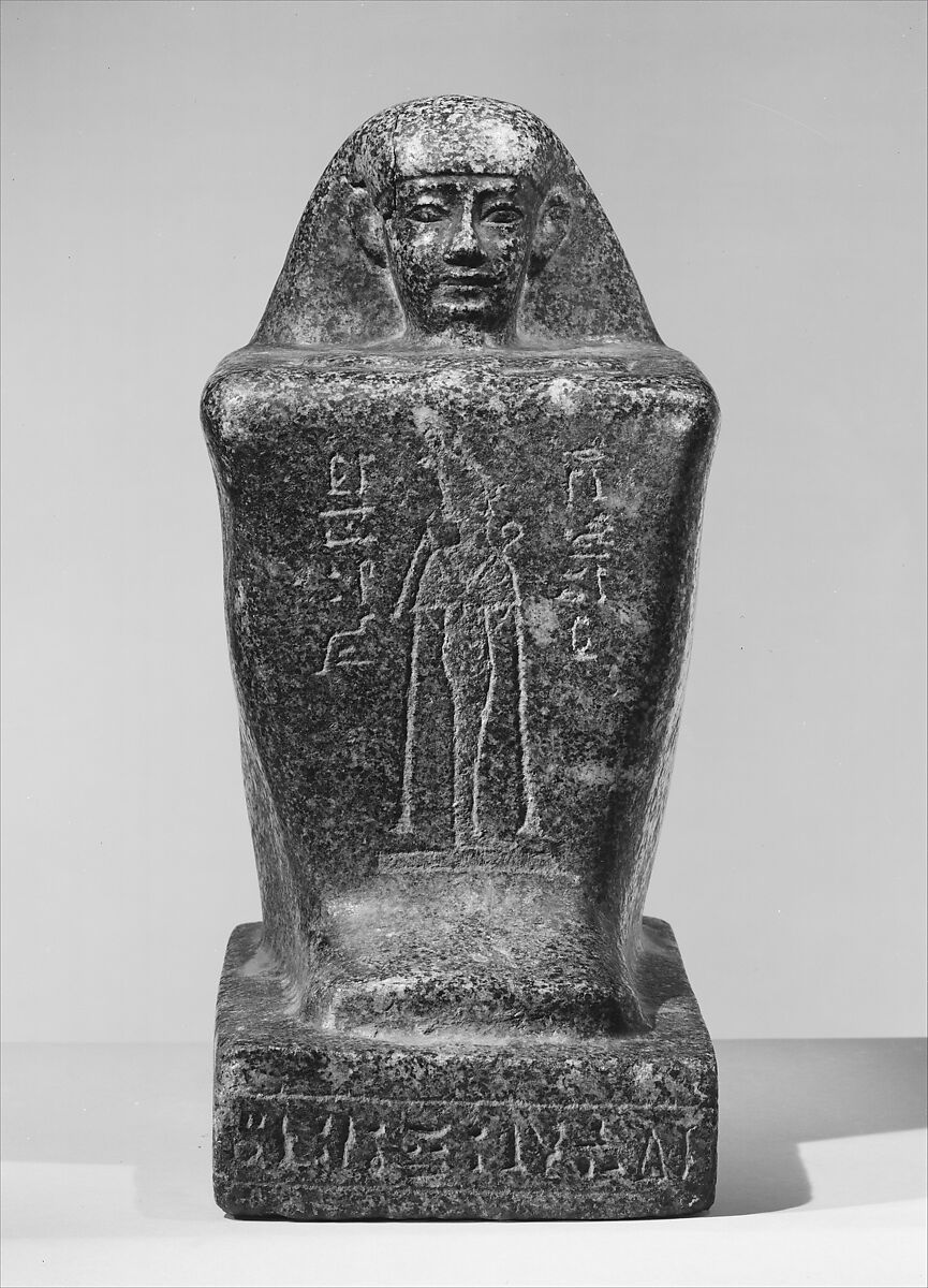 Block Statue of Neskhemenyu, son of Kapefha, Gabbro, pigment