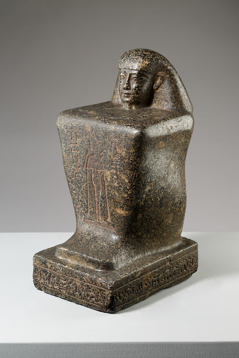 Block Statue of Neskhemenyu, son of Kapefha, Gabbro, pigment