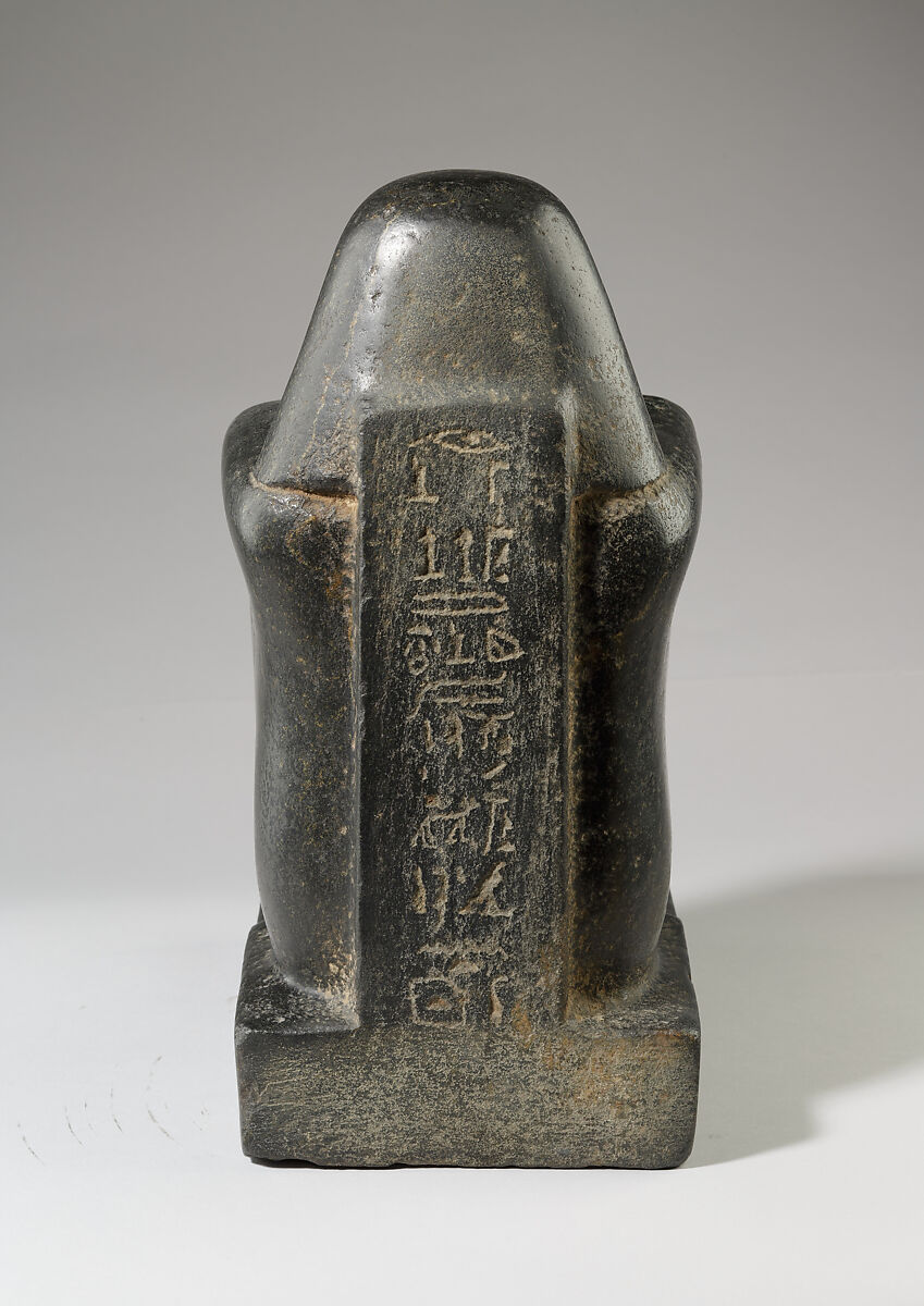 Block Statue of Nespamedu, son of Paiunhor and Tanethut, Gabbro