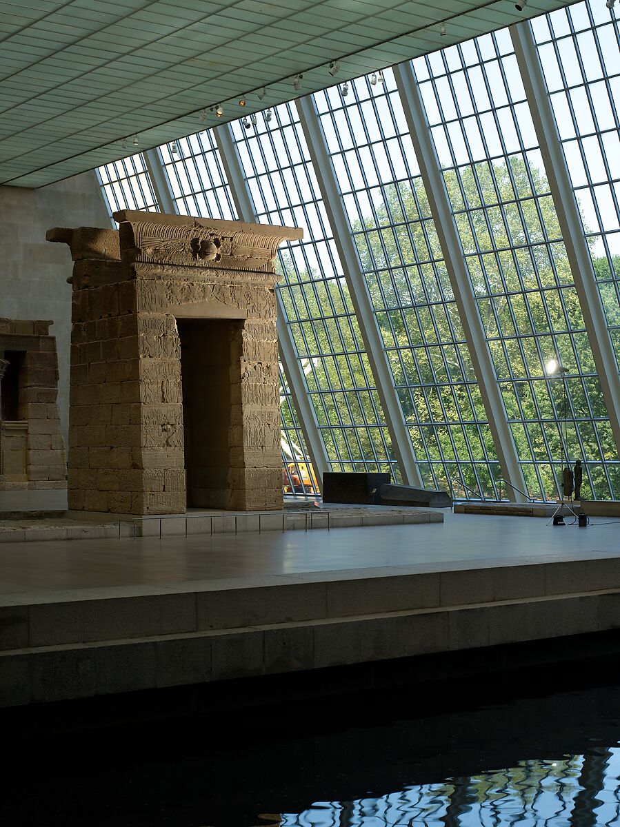 The Temple of Dendur, Aeolian sandstone