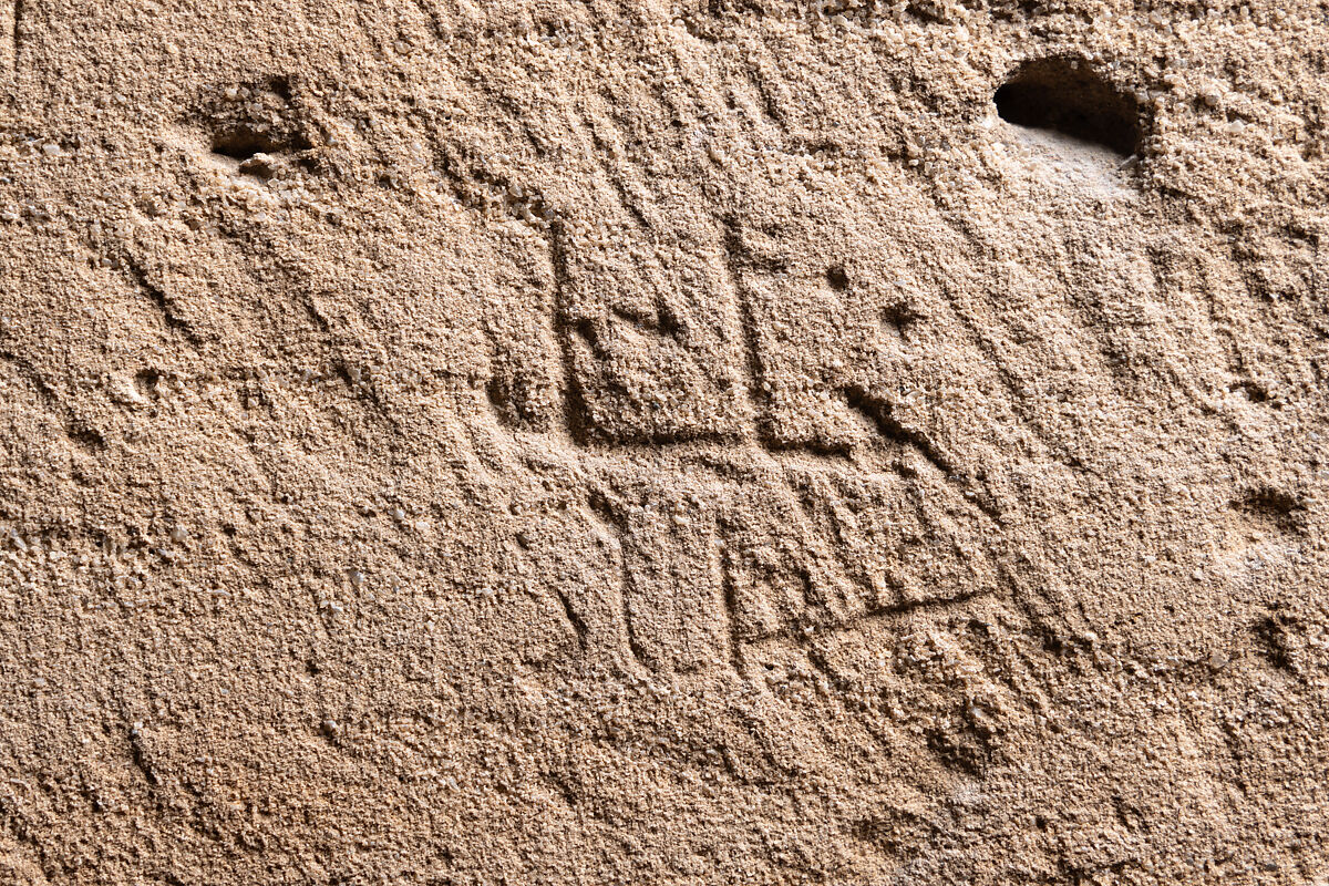 The Temple of Dendur, Aeolian sandstone