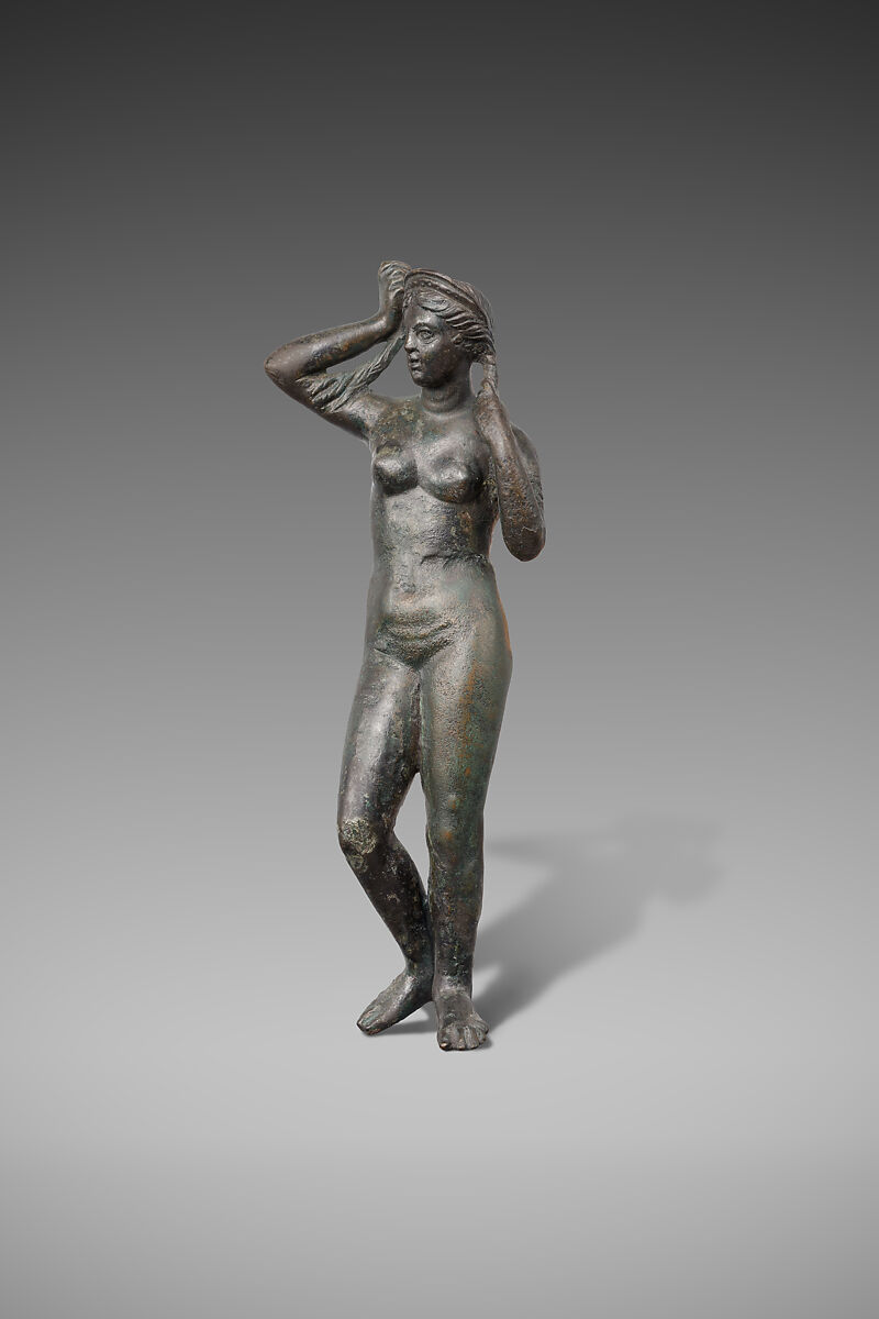 Aphrodite rising from the Bath, Bronze