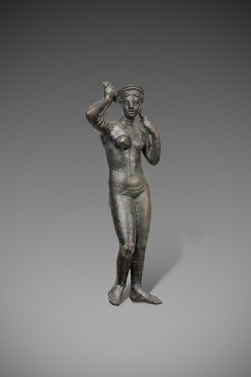 Aphrodite rising from the Bath, Bronze