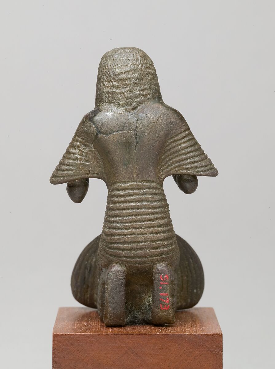 Kneeling official, Bronze