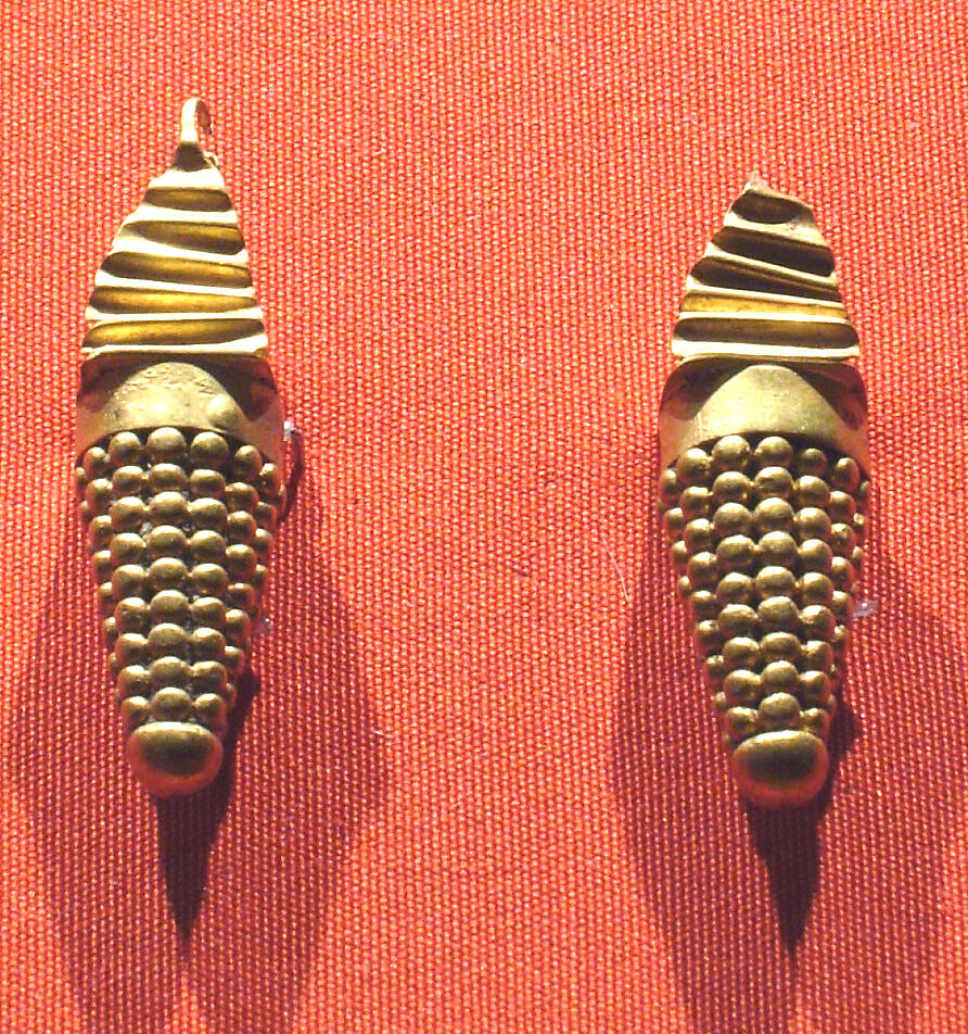 Conical earrings, gold 