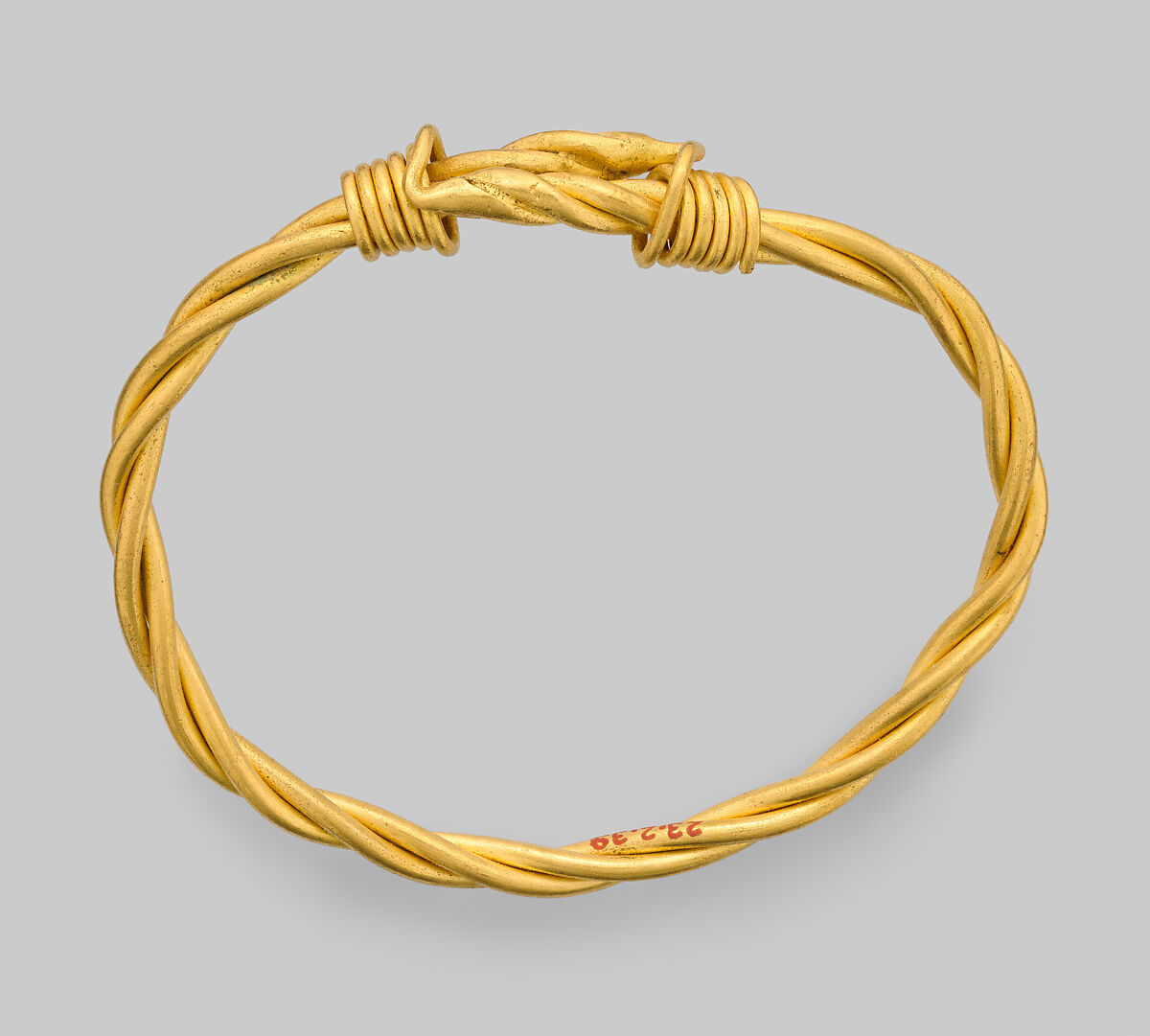 Bracelet with sliding clasp, Gold