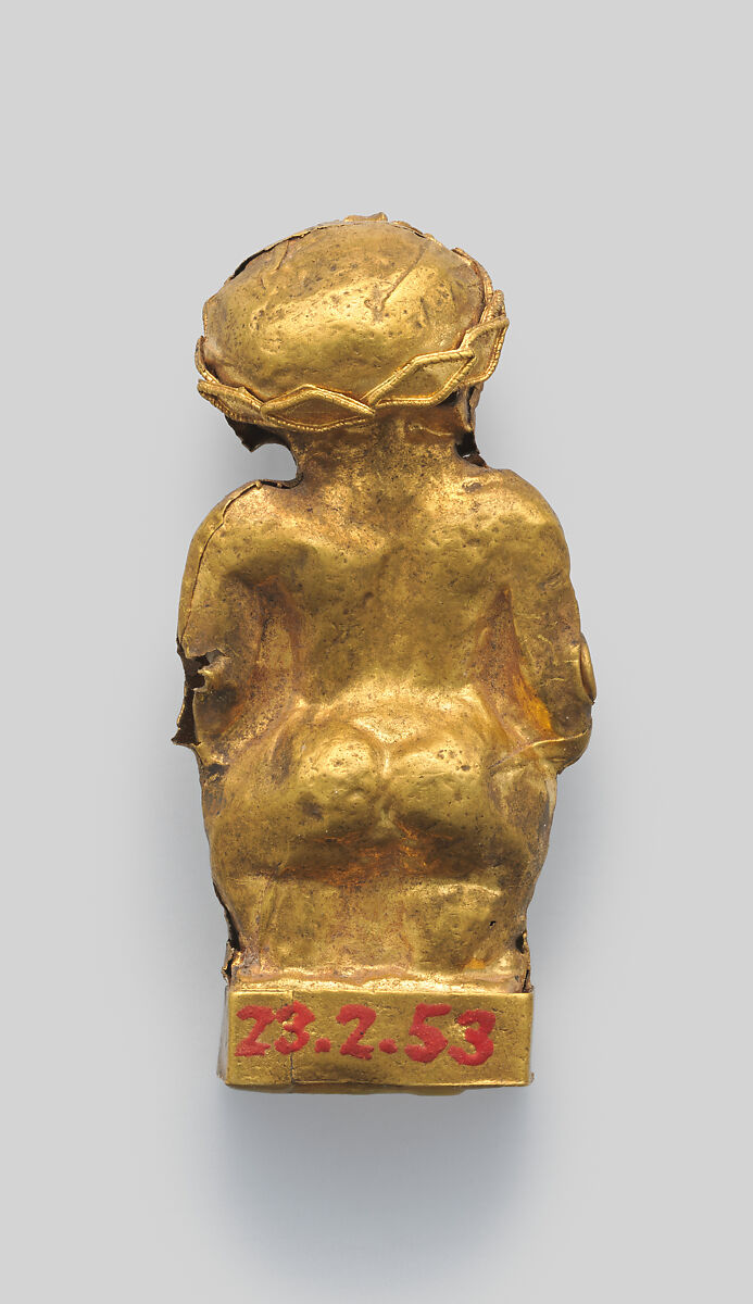 Pendant: Eros (?) wearing diadem with rosette over the forehead, gold