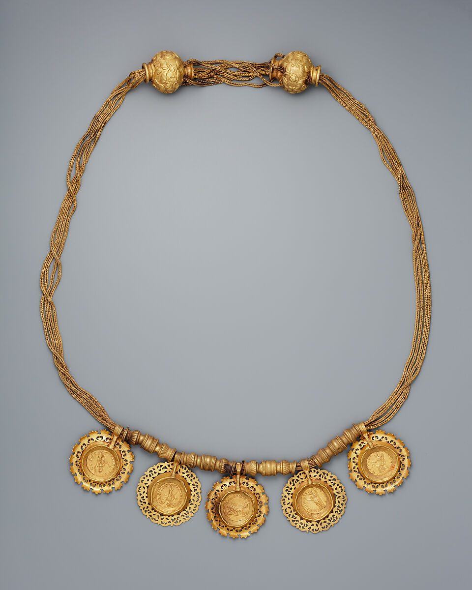 Collar with medallions containing coins of emperors, Gold