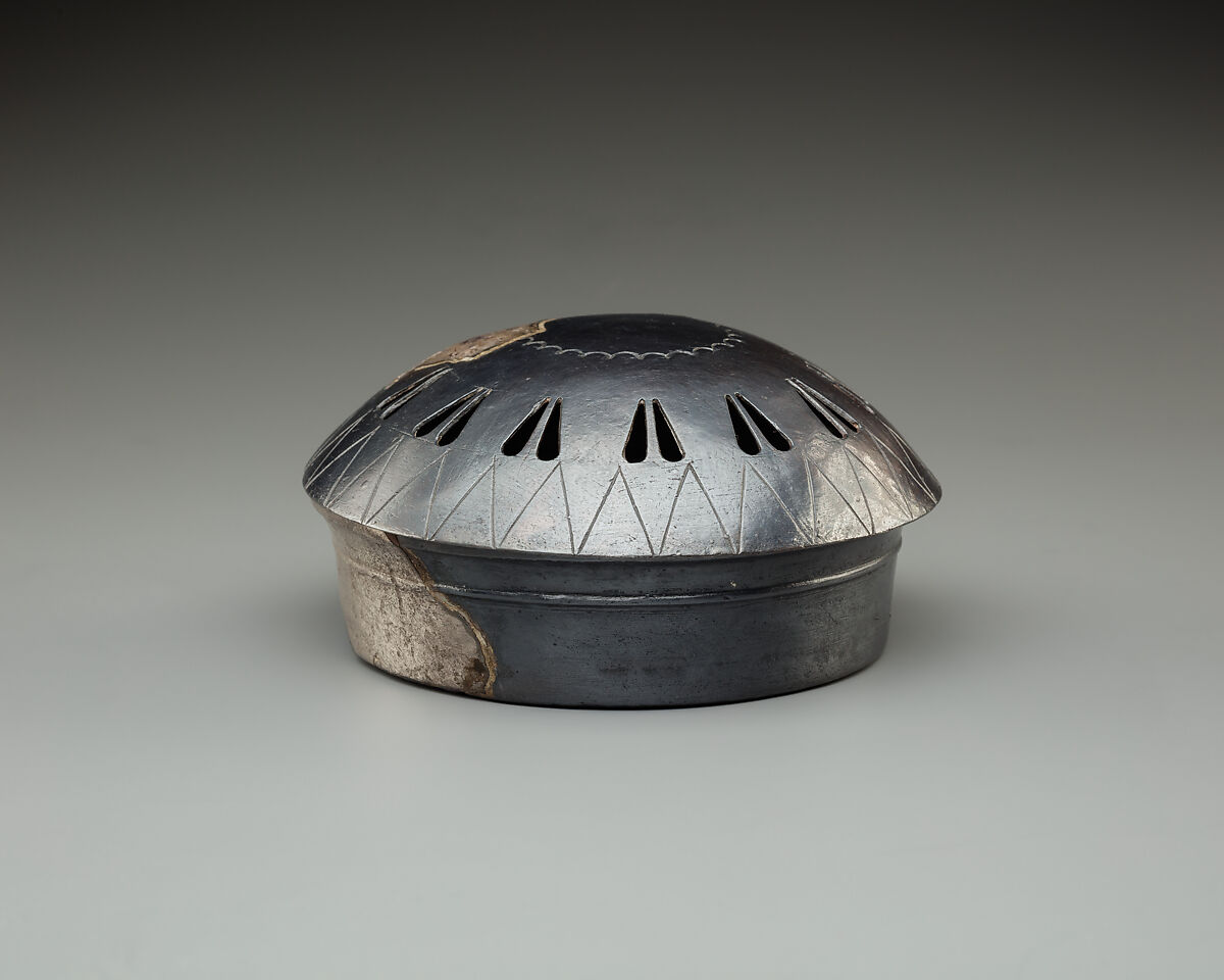 Incense burner with its chain, Silver